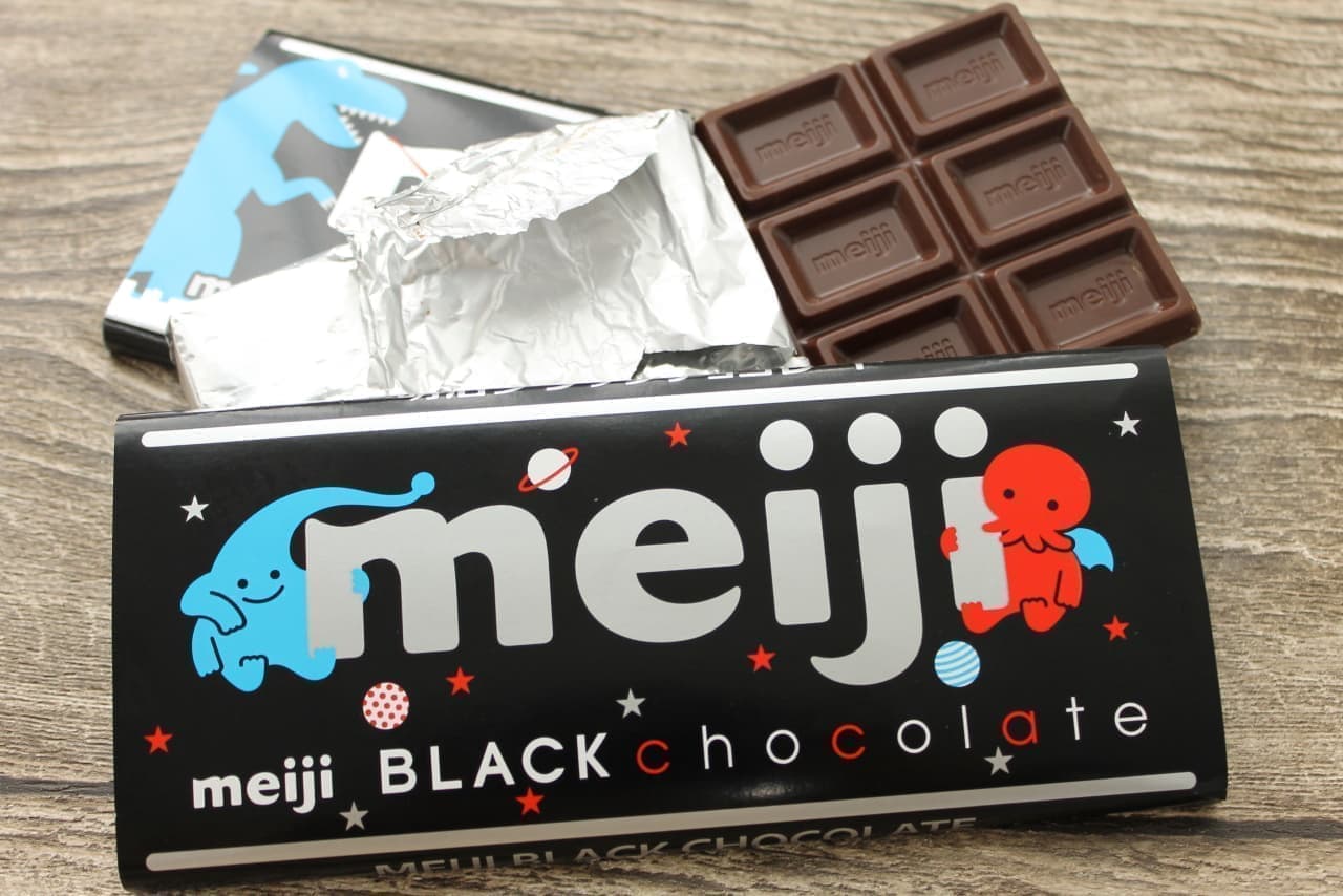クトゥルフ柄のmeijiブラックチョコレート