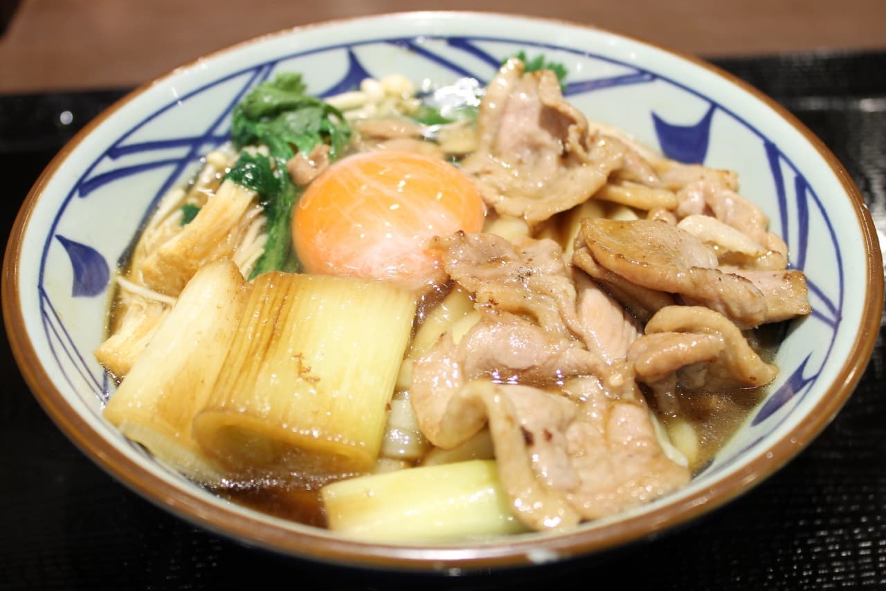 Marugame Seimen's limited-time "duck sukiyaki udon"