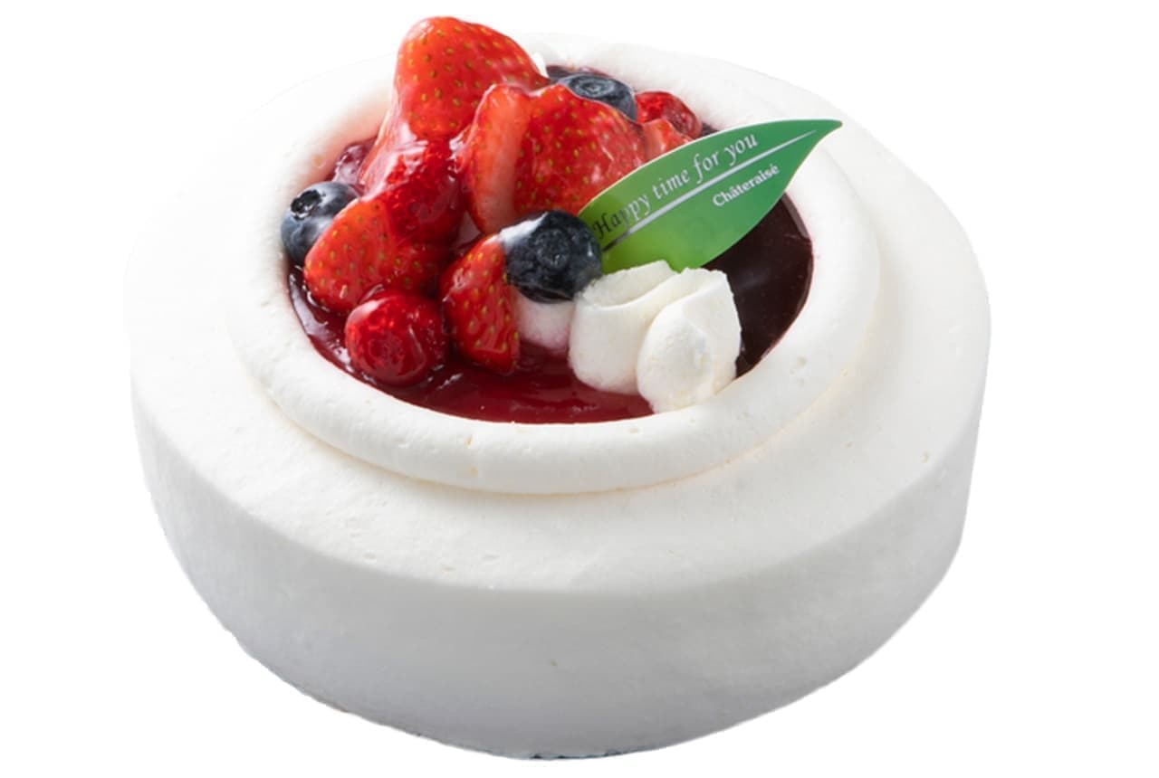 Chateraise "Mixed Berry Souffle Cheese Decoration"