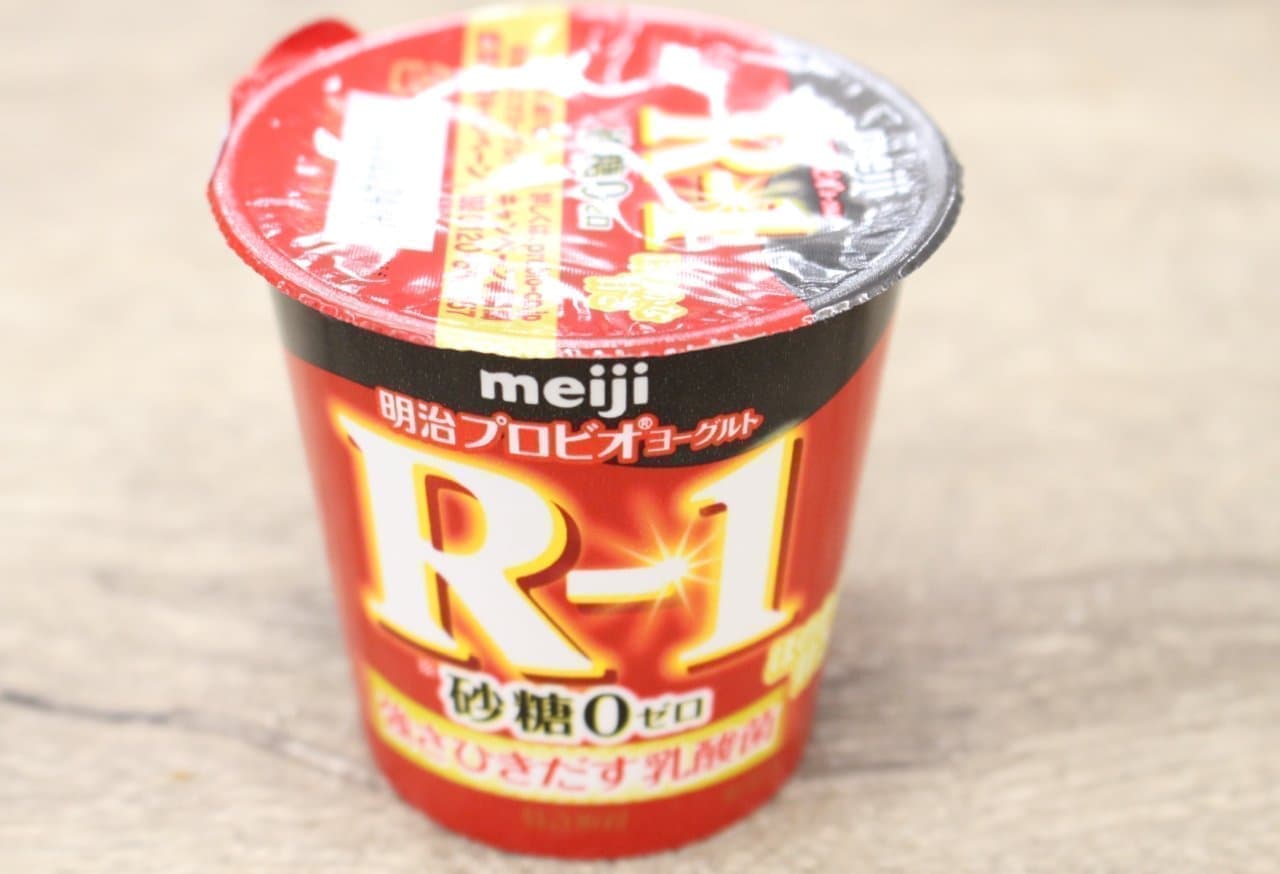 Yogurt "Meiji Probio Yogurt R-1 Zero Sugar