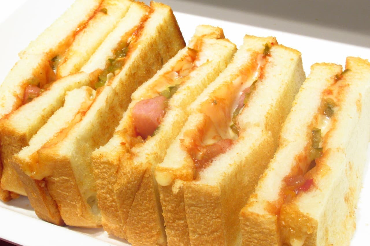 サンドッグイン神戸屋パン食べ放題