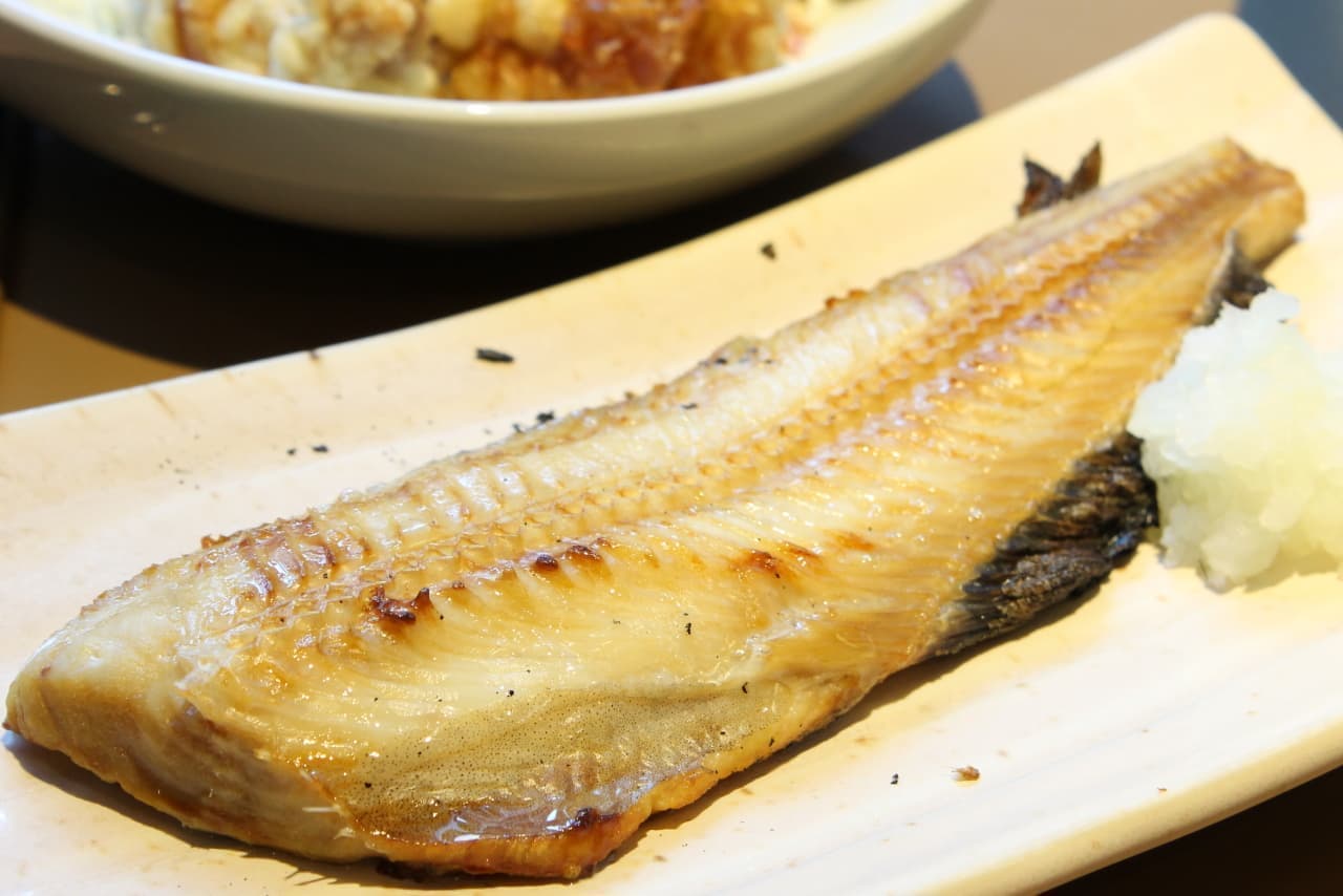Yayoiken "Set meal of shellfish soup and Shimahokke"