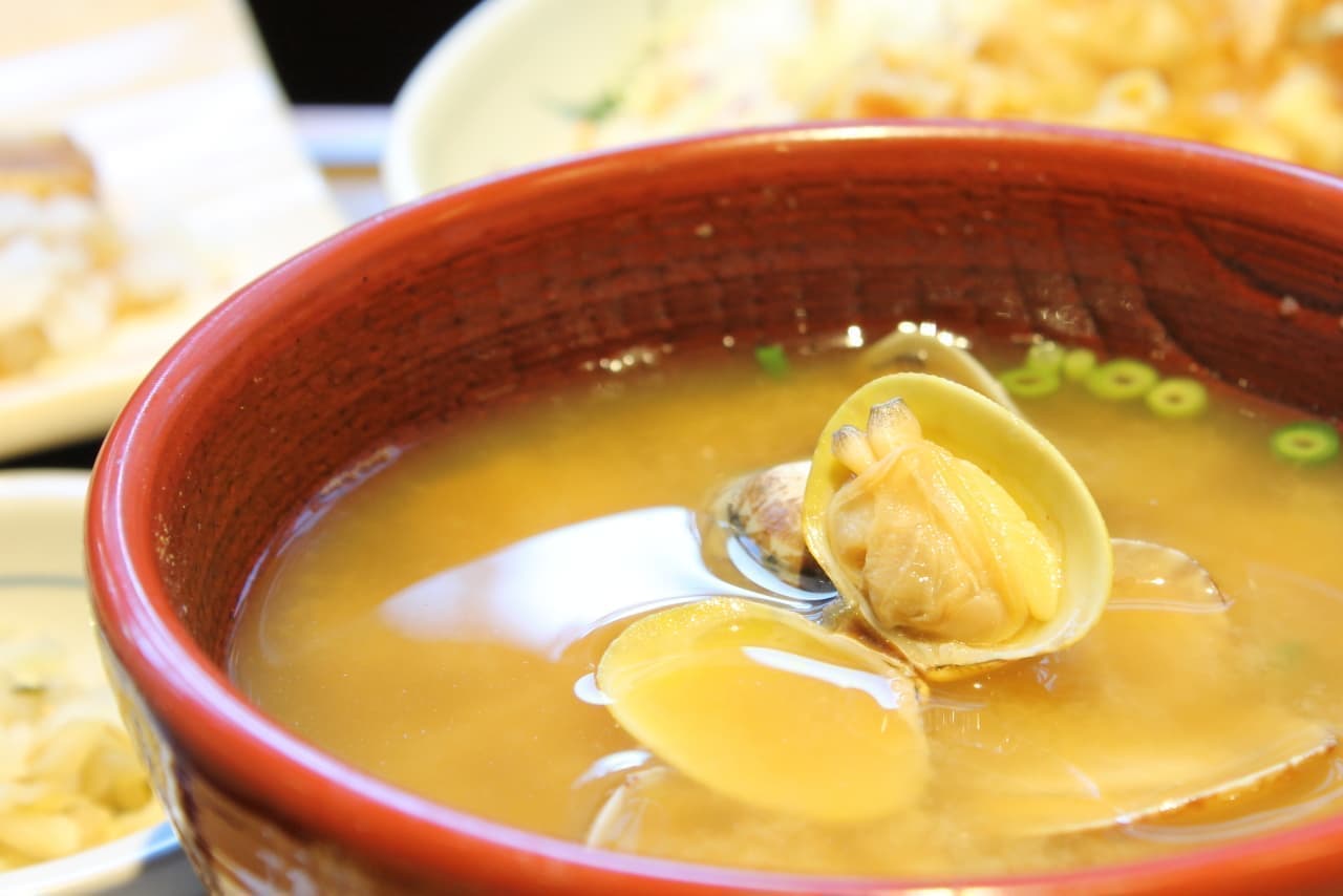 Yayoiken "Set meal of shellfish soup and Shimahokke"