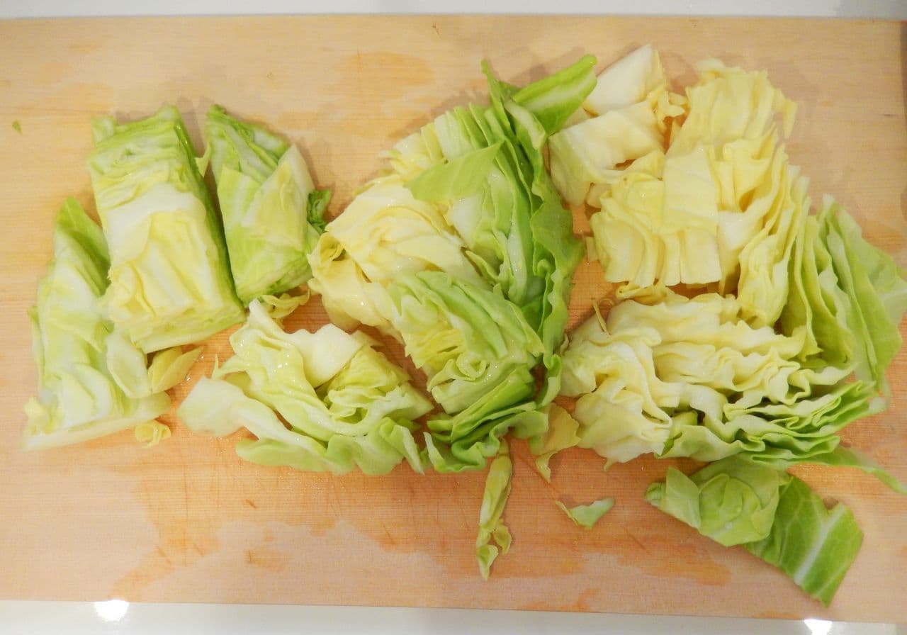 "Stir-fried cabbage corned beef" simple recipe
