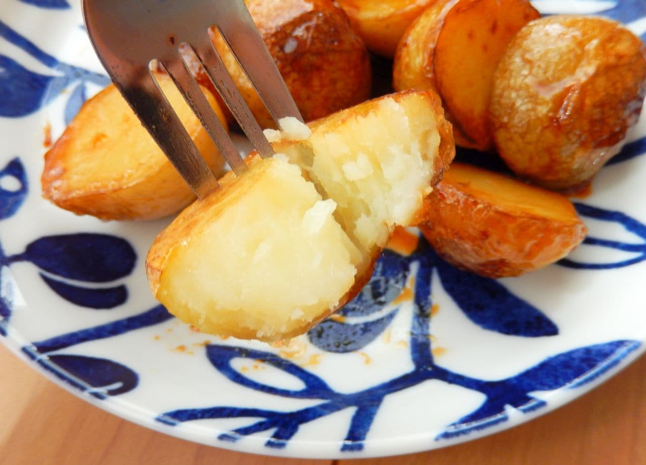 Easy recipe "new potato butter soy sauce stir-fry"