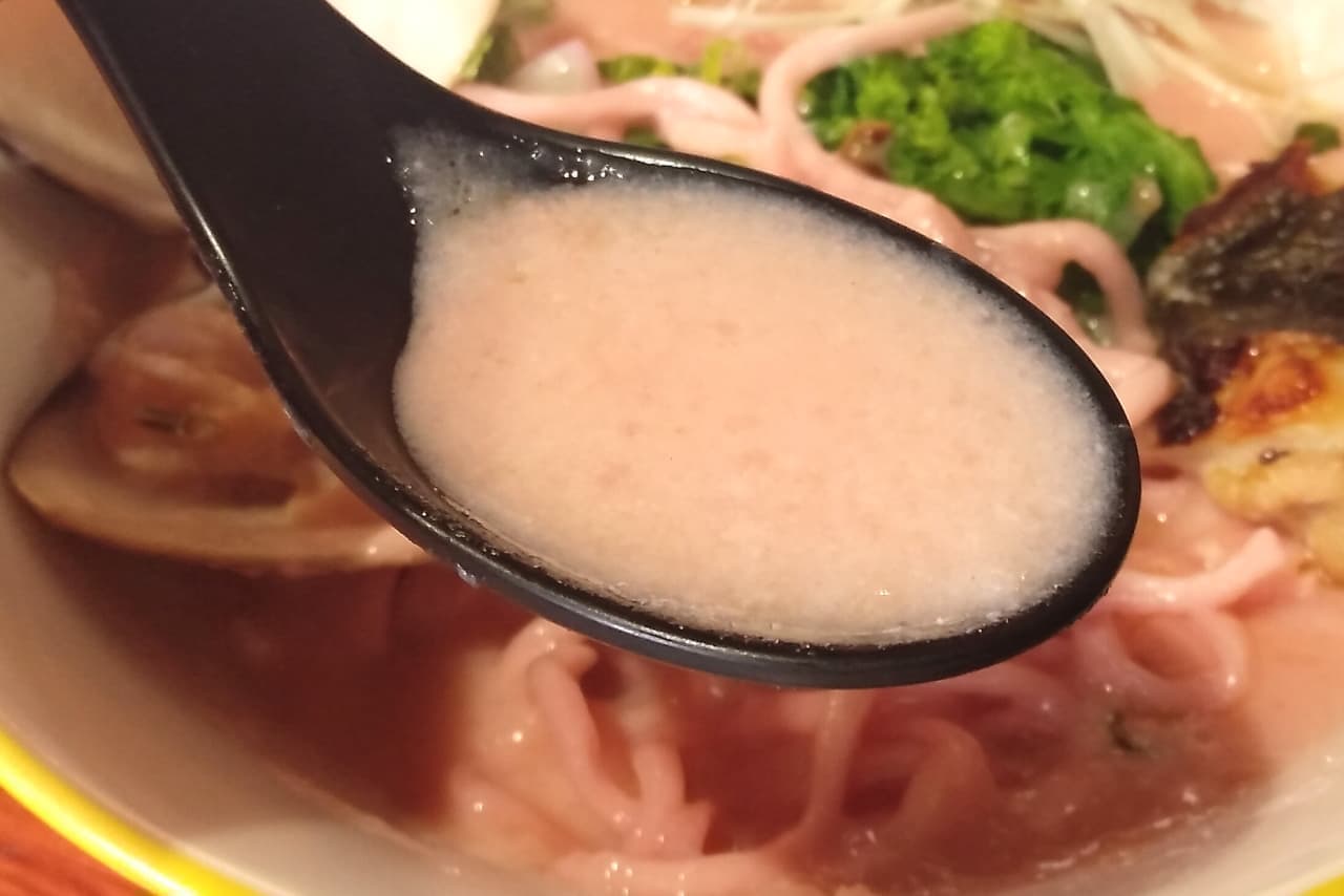 麺昇 神の手「桜ラーメン」
