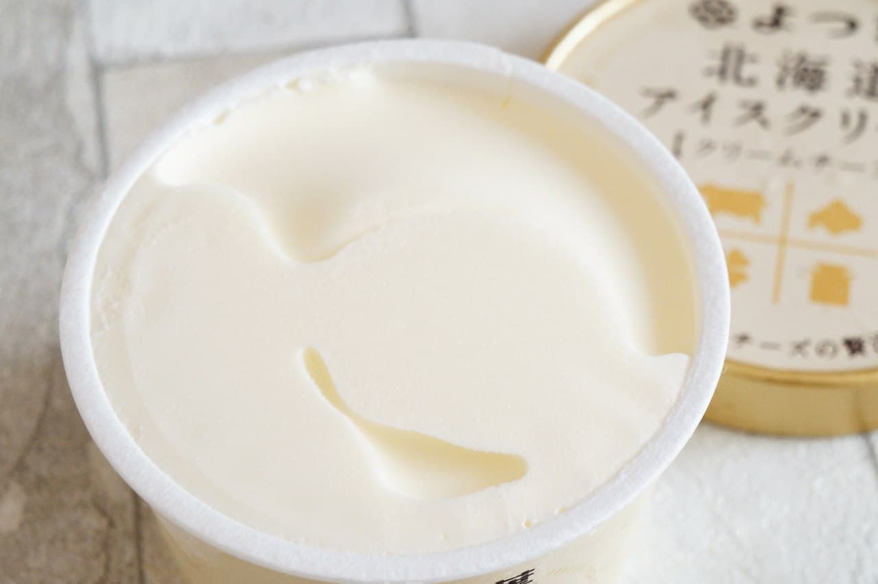 よつ葉北海道アイスクリームの「クリームチーズ」