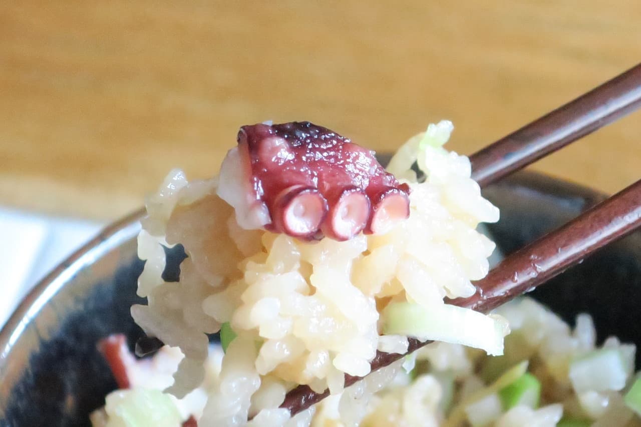 Rice cooked with octopus