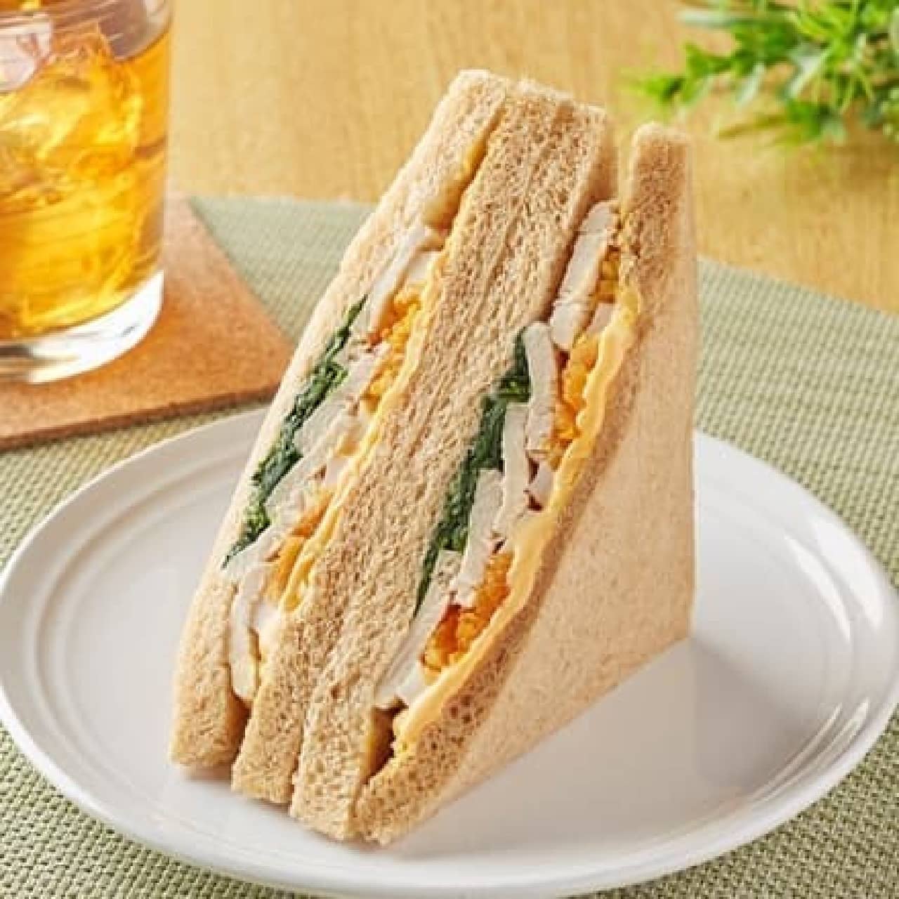 FamilyMart "Whole grain sandwich salad chicken and soft-boiled egg"