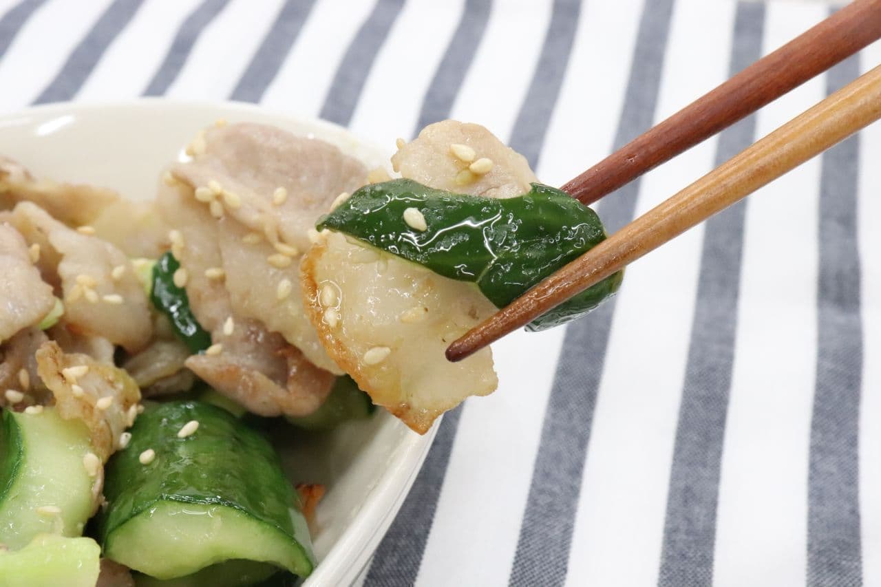「豚肉ときゅうりの梅炒め」のレシピ