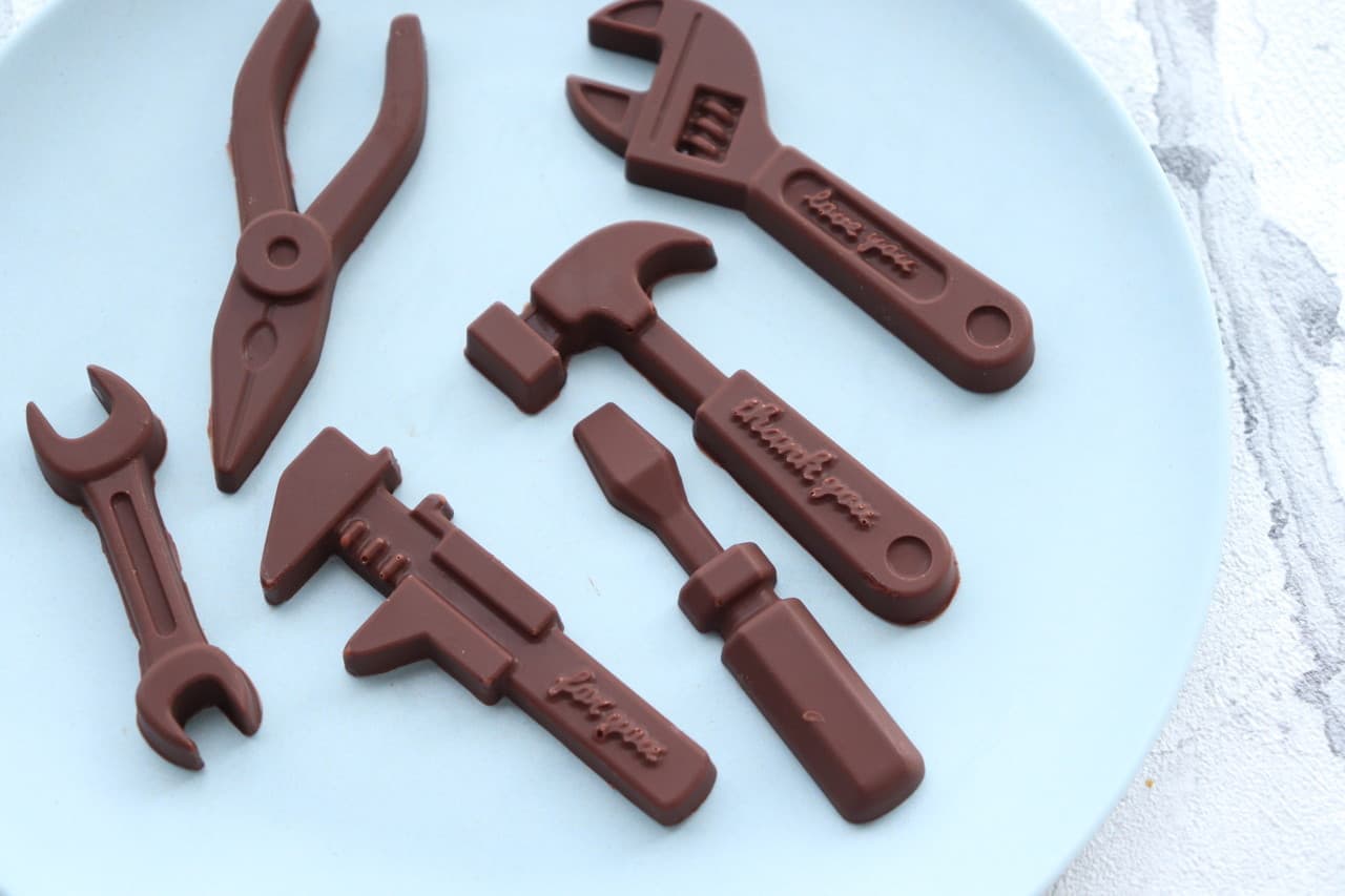 Can Do Chocolate Mold Tool Type