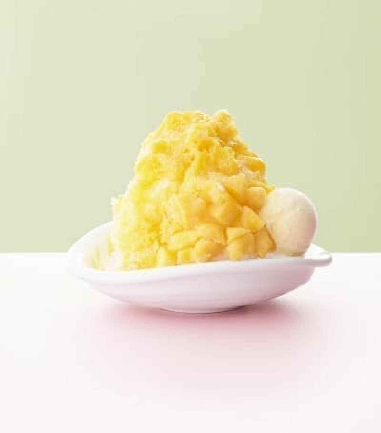 Coco's "Mango's Fluffy Shaved Ice"
