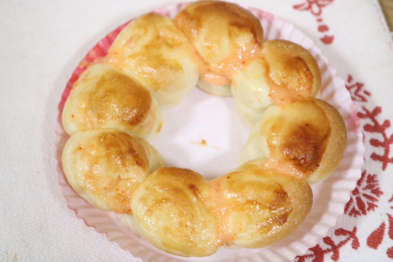 Mister Donut "Pon de Chigiri Bread Mentai Mayo Sauce"
