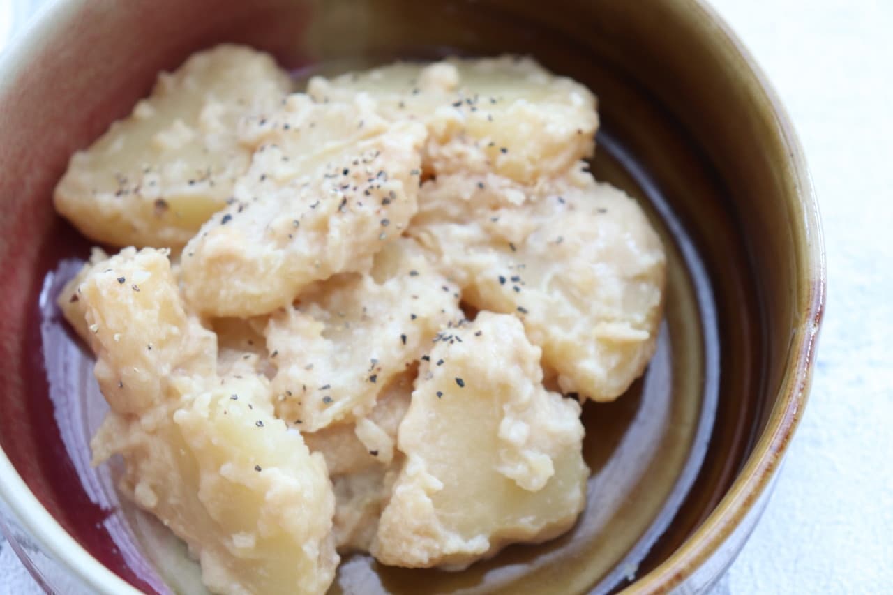 A hearty snack "potato milk boiled" recipe