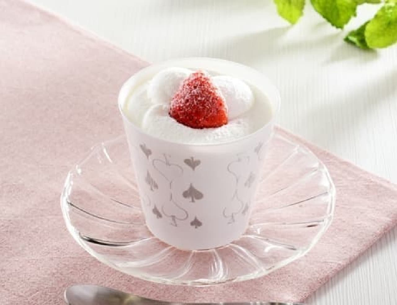 Lawson "CUPKE Melting Cream Strawberry Short"