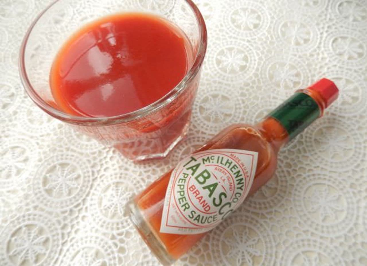 トマトジュースを使った「スパイシートマト」のレシピ