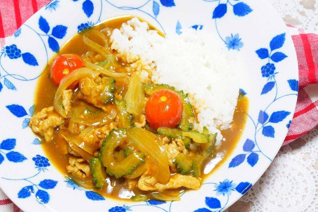Curry with bitter gourd