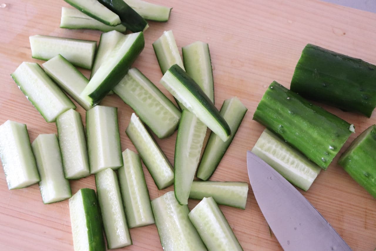 Fried cucumber with ginger