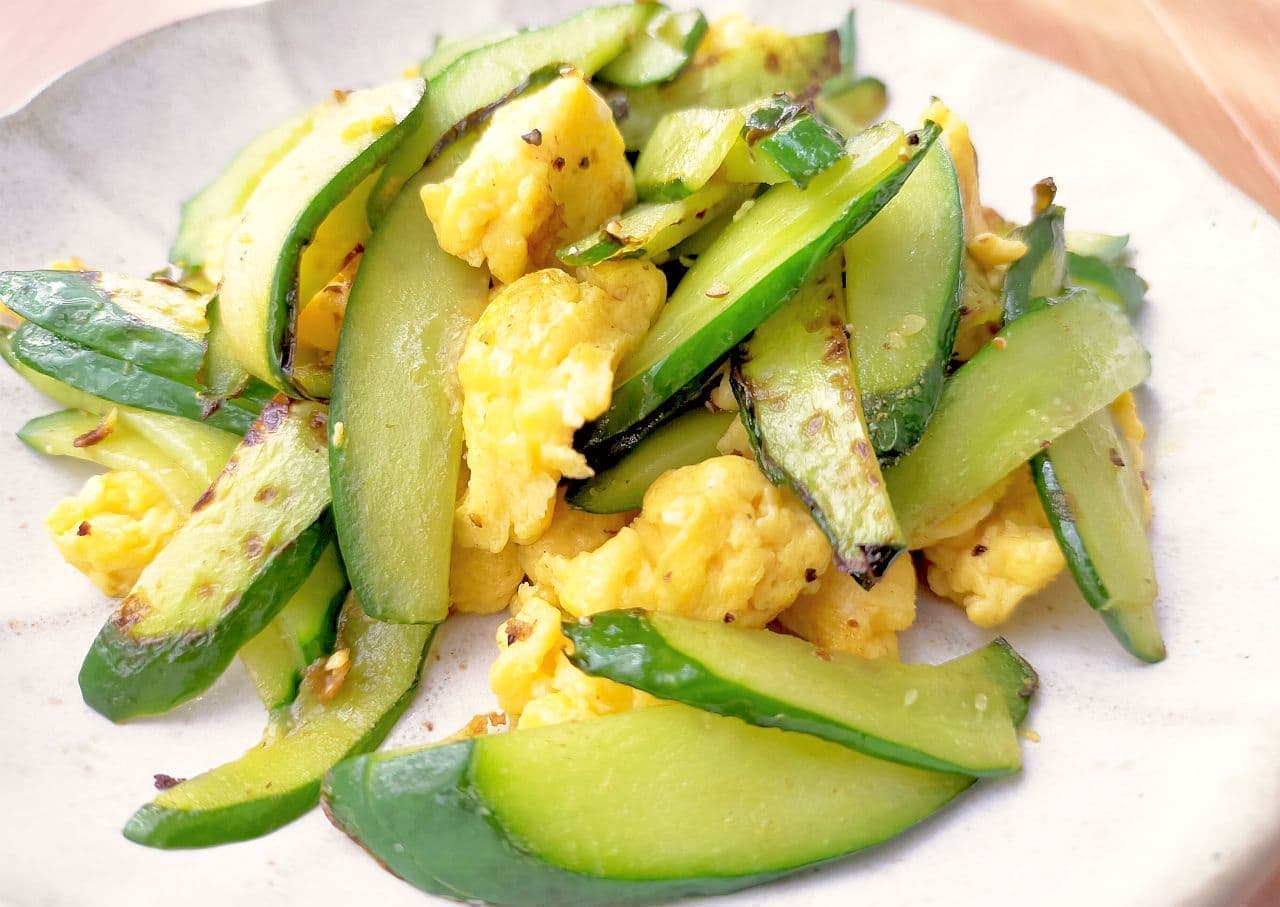 Cucumber and Egg Stir-Fry" Easy Recipe