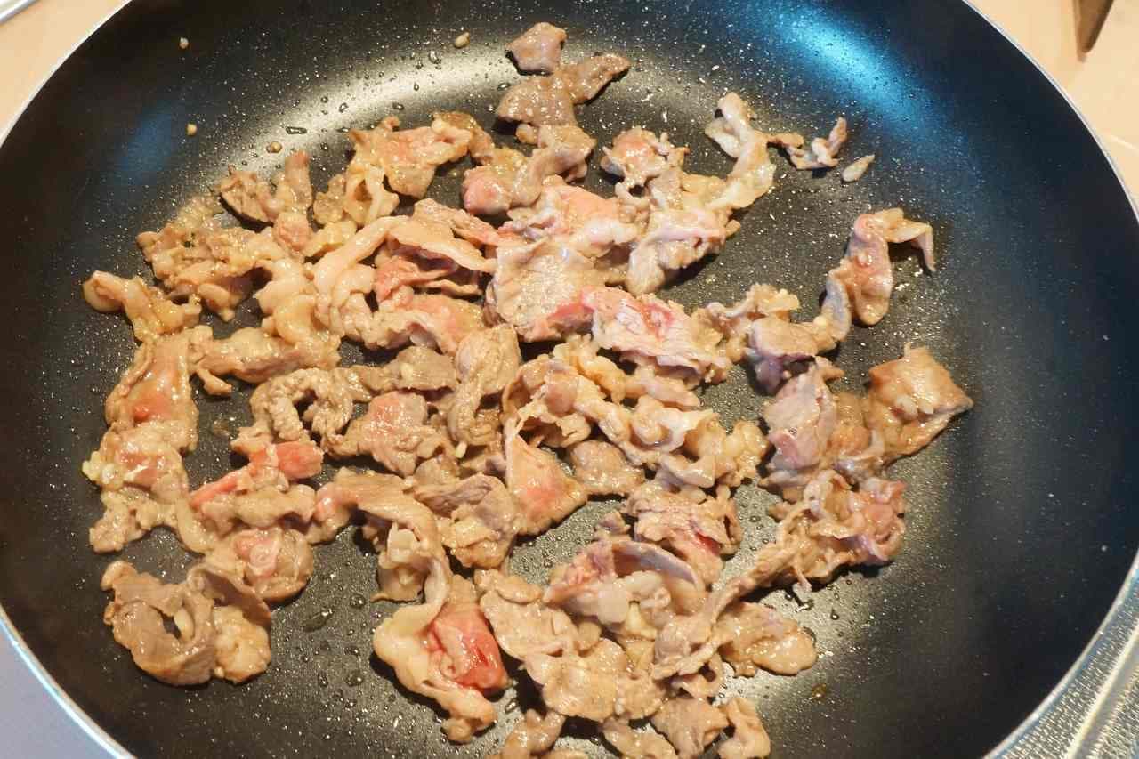 Beef fried in a frying pan