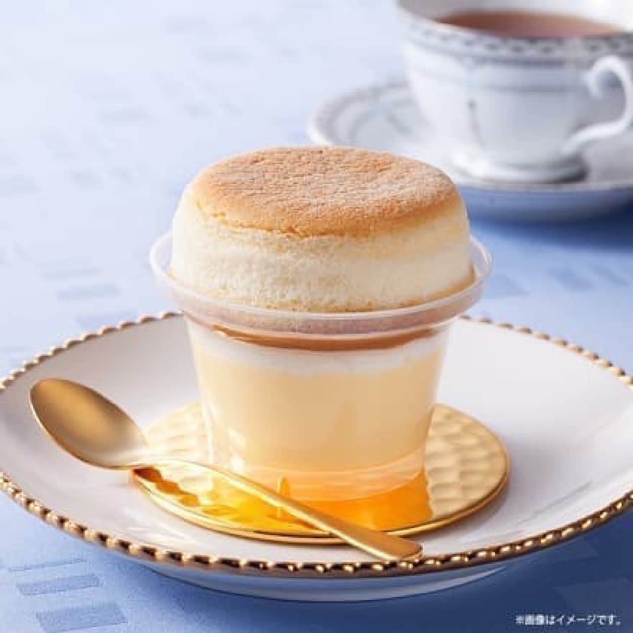 FamilyMart's most popular sweet "Souffle Pudding"