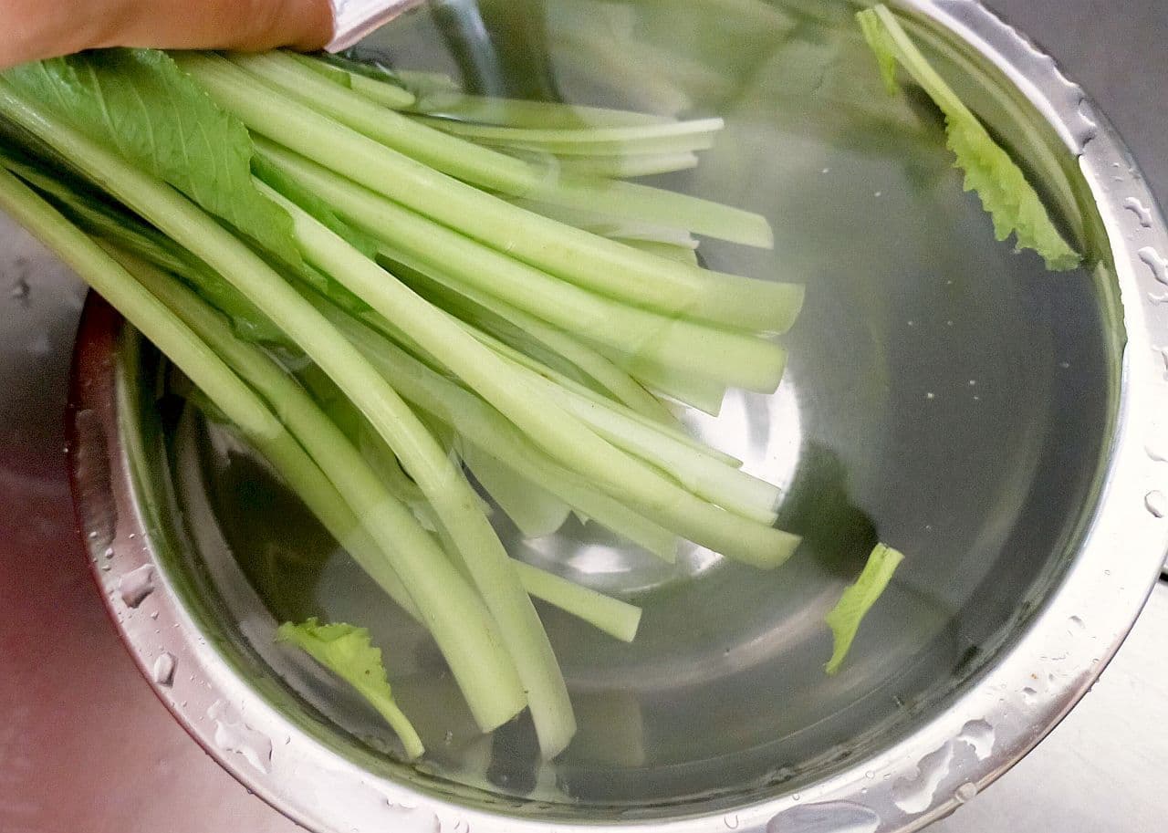 ステップ1 ほうれん草＆小松菜の冷凍保存方法