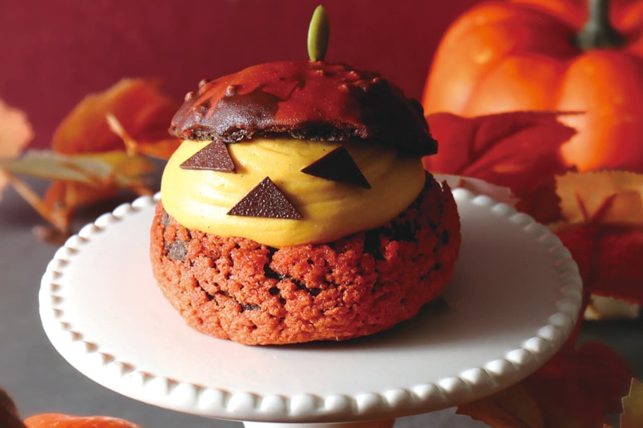 "Halloween Pumpkin Shoe" and "Pumpkin Chocolat Pudding" on Bell Amer