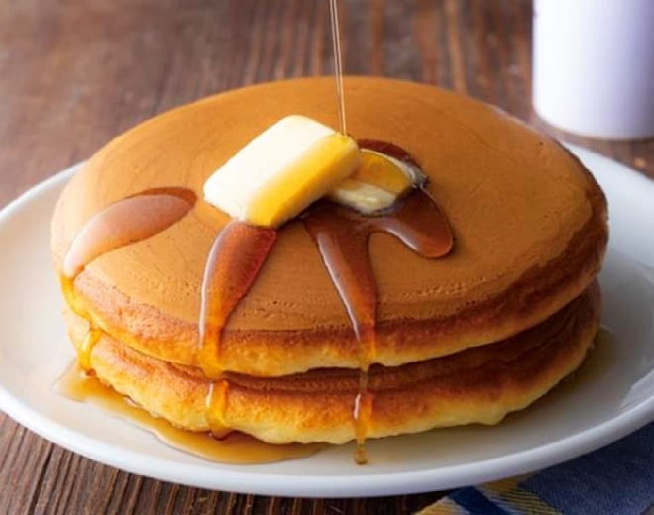 Ikebiz Cafe "IKB17 Pancakes - with Pure Maple Syrup