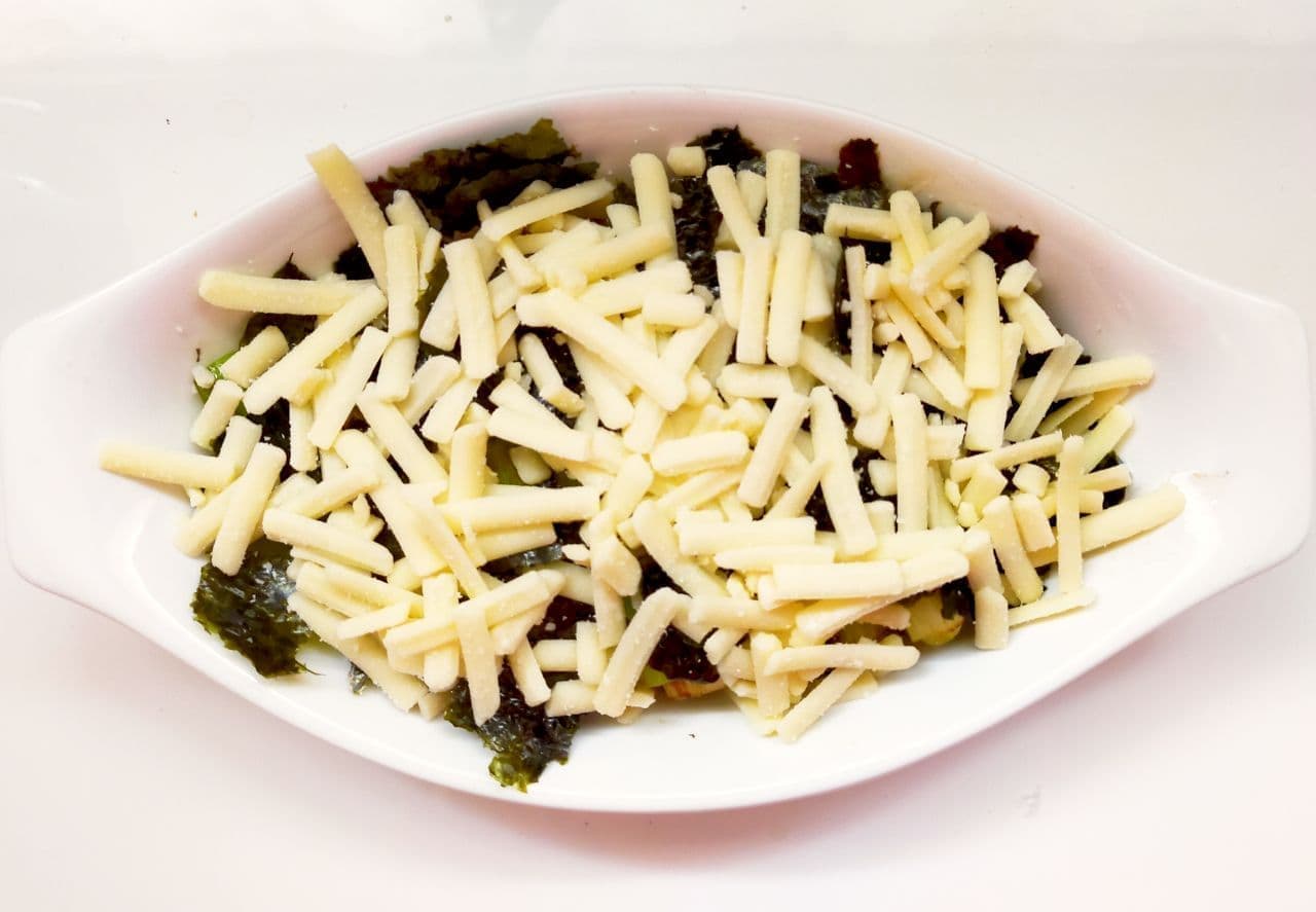 "Grilled green onion seaweed cheese" recipe