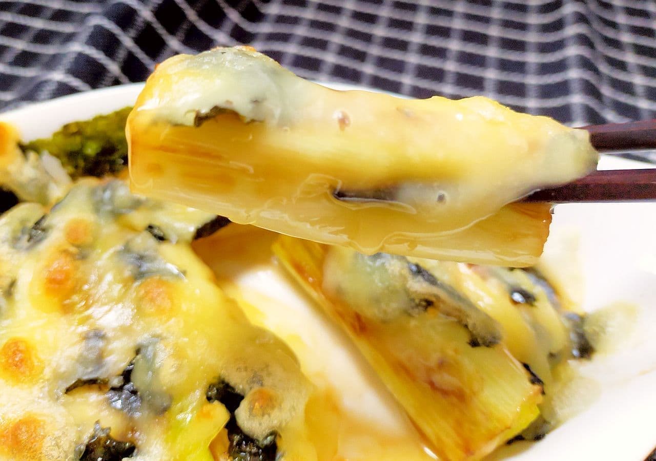 Recipe for "Grilled green onion seaweed cheese"