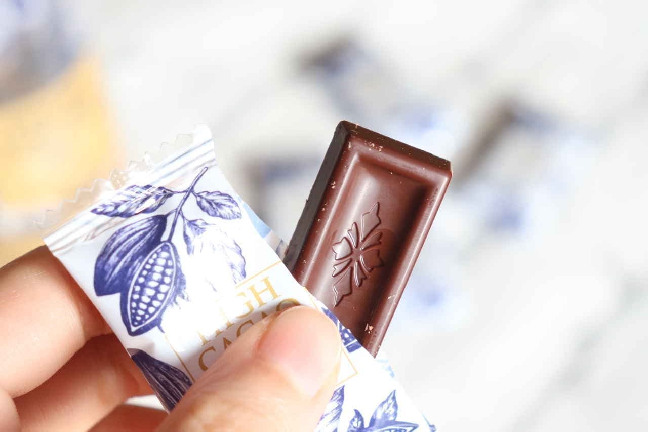 カルディ「ハイカカオ70％チョコレート ナポリタン」