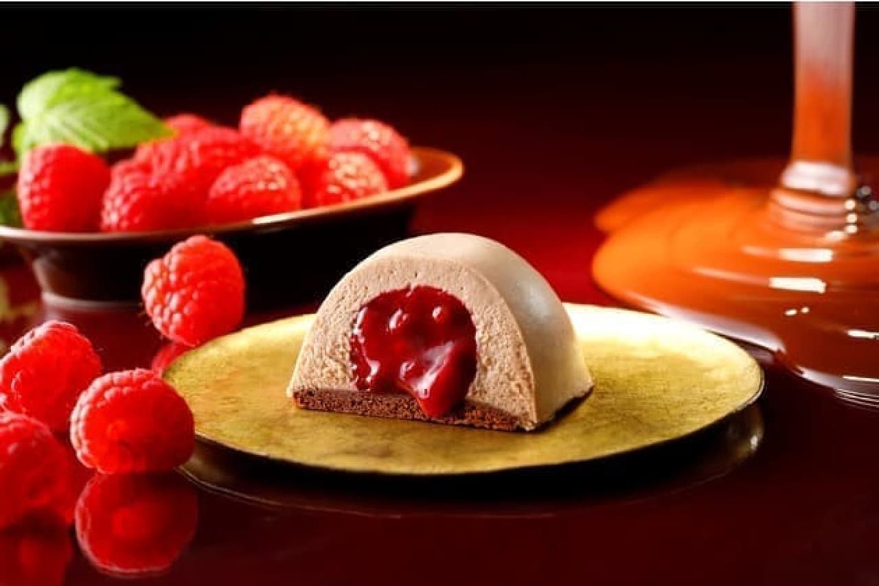 Francais "Raw Chocolat Raspberry Cake"