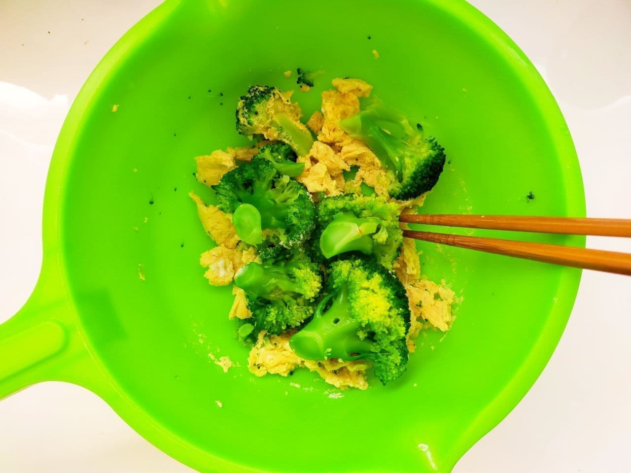 "Broccoli crab stick salad" recipe