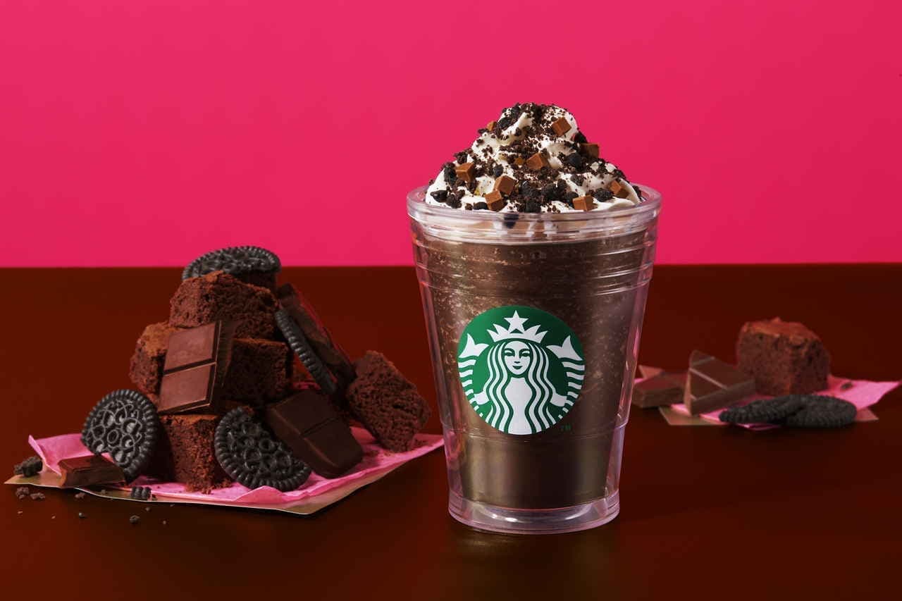 New Valentine's Day such as Starbucks "Melty Raw Chocolate Frappuccino"
