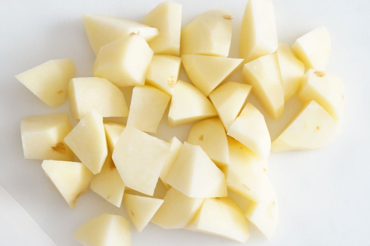 Potatoes cut into bite-sized pieces