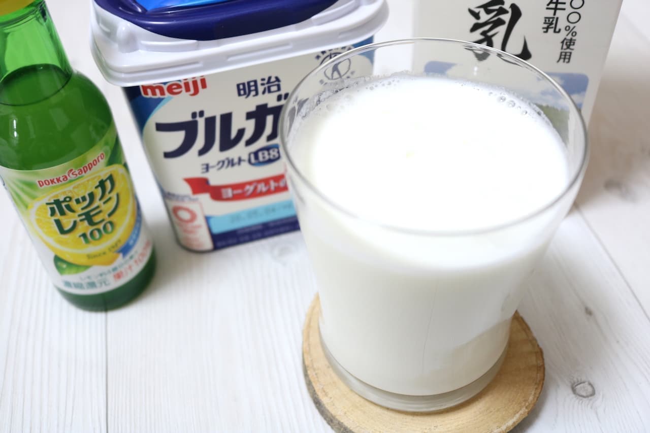 「牛乳ラッシー」のレシピ
