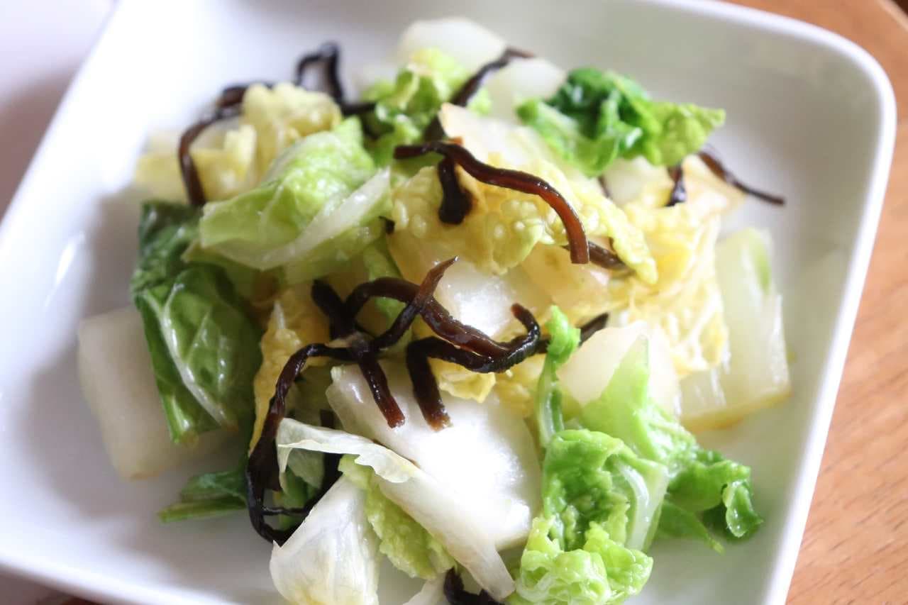 Chinese cabbage with salt and kelp butter