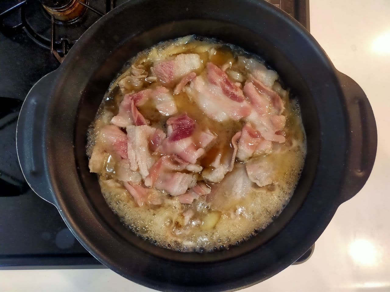 「豚バラごぼう丼」簡単レシピ