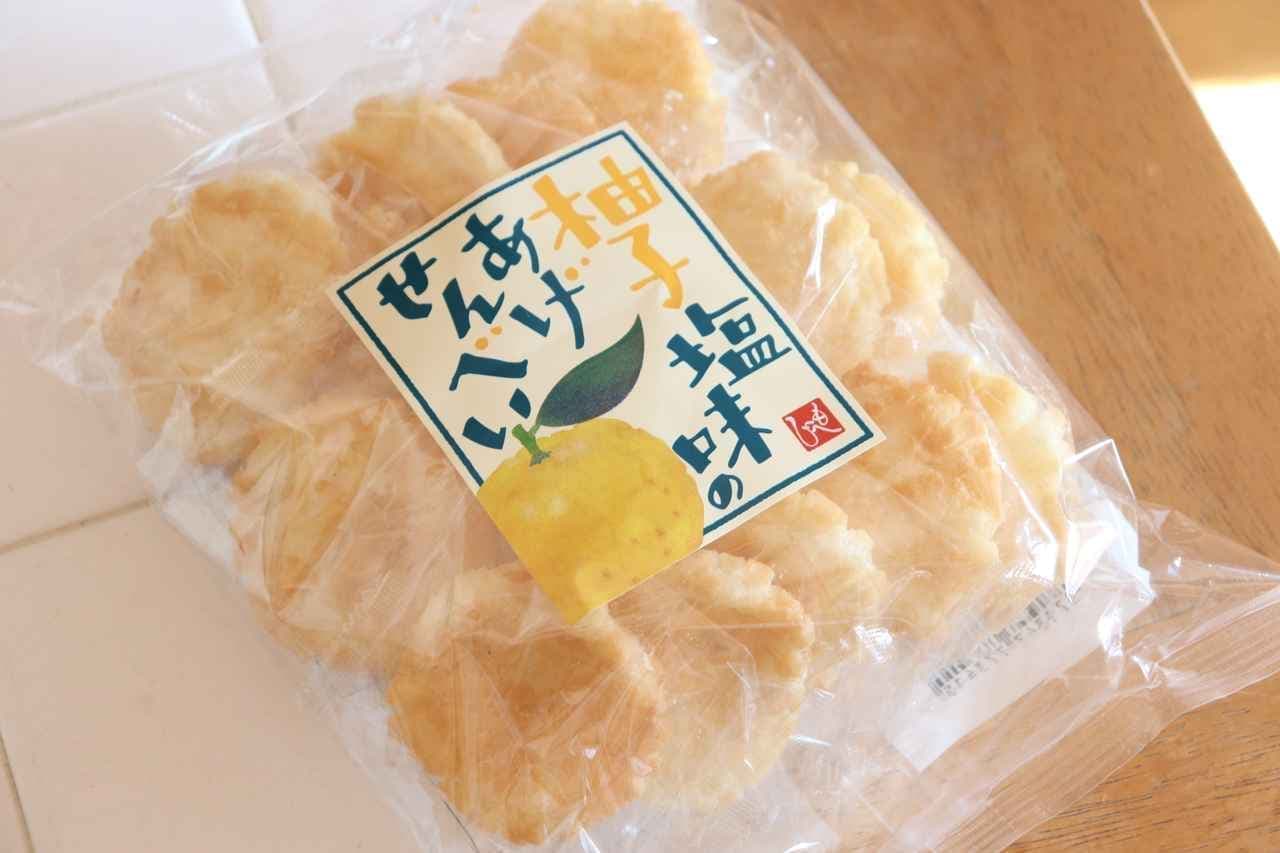 KALDI "Yuzu salt-flavored fried rice crackers