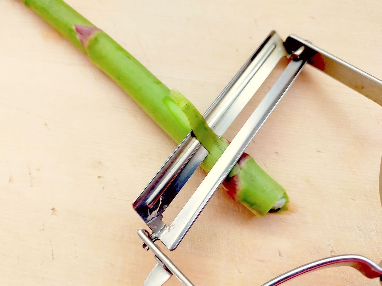 Step 3: How to prepare asparagus