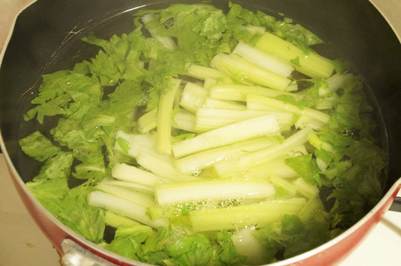 Celery boiled in a pot