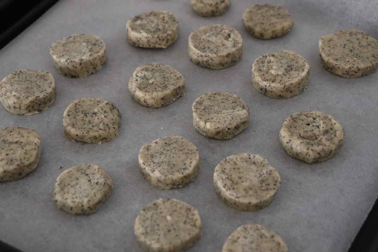 Tea cookies" made with 4 ingredients and your favorite tea