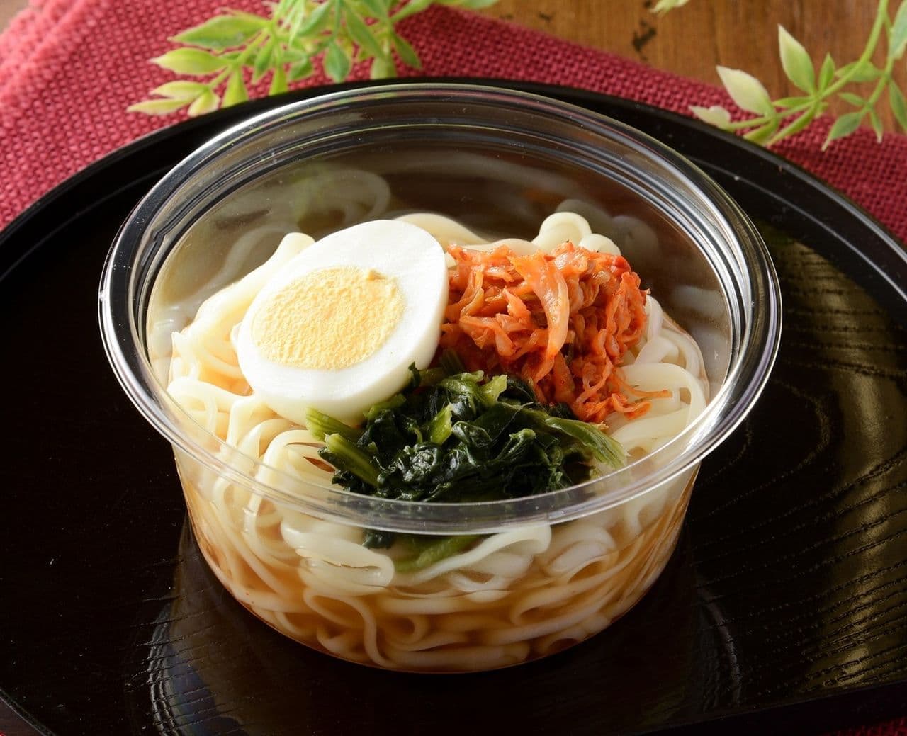 Lawson "Japanese-style dashi cold noodles supervised by Yakiniku Toraji"