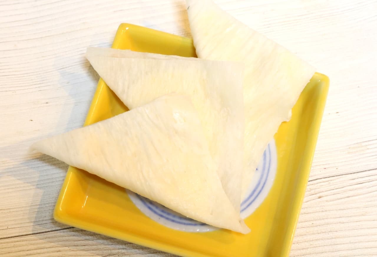 伍魚福「カマンベール入りチーズ生包み」