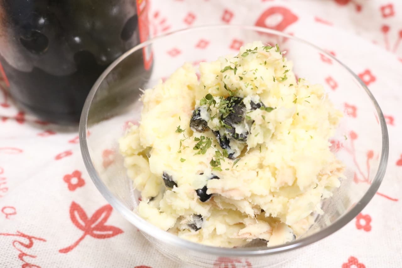 Recipe "Black Olive Tuna Potato Salad"
