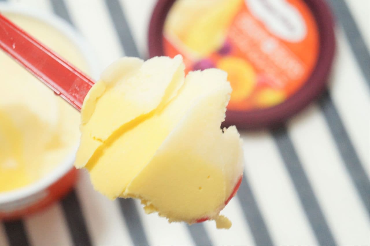 Haagen-Dazs Creamy Gelato "Mango & Passion Fruit"