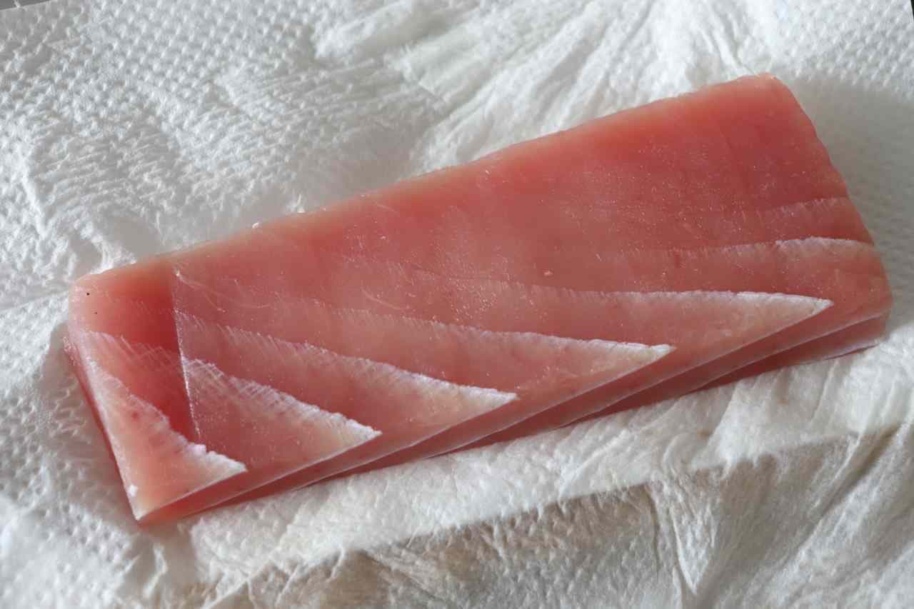Tuna with tomato