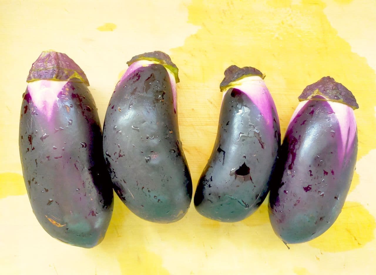 How to peel an eggplant