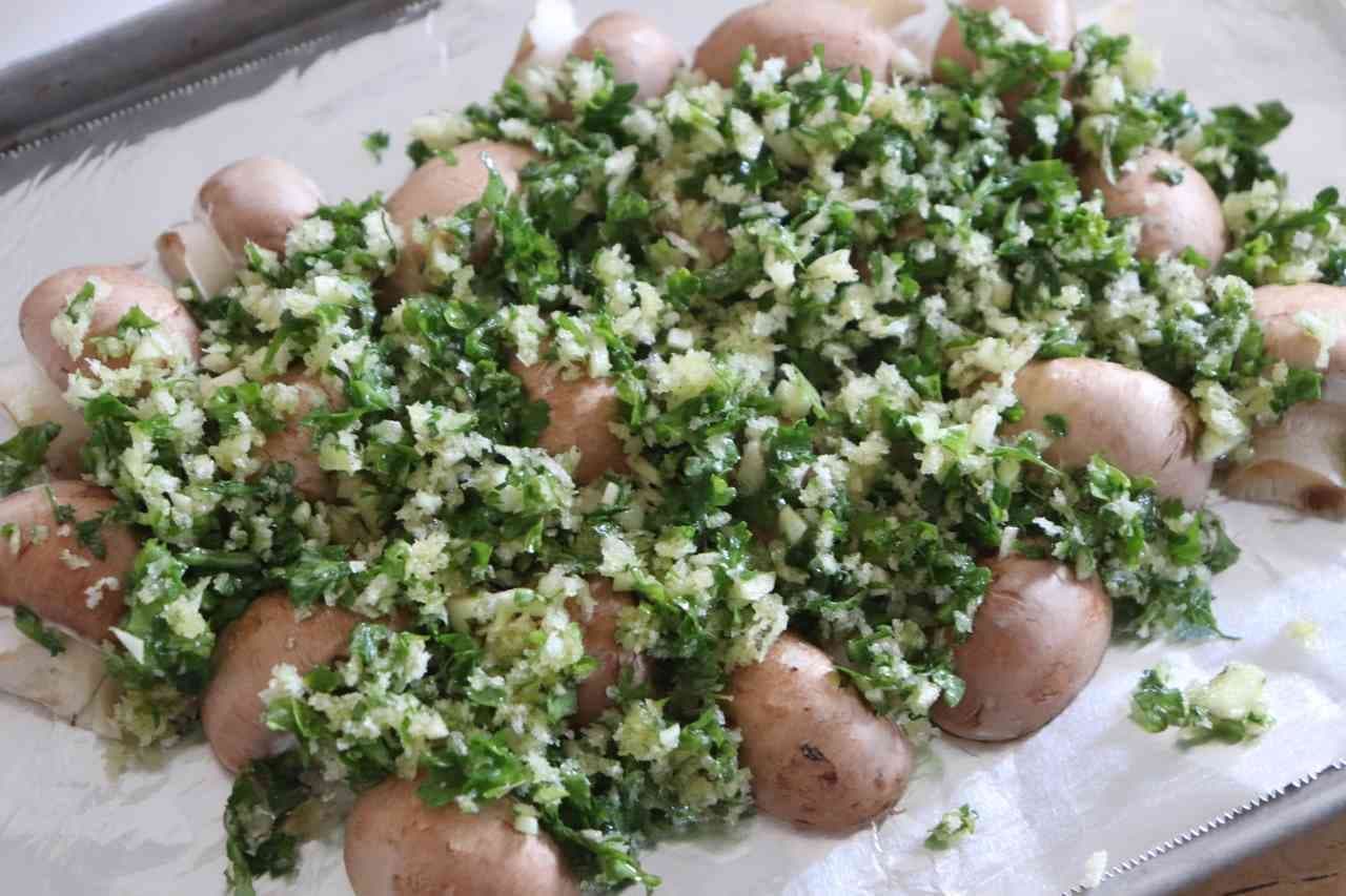 Breaded mushrooms & parsley