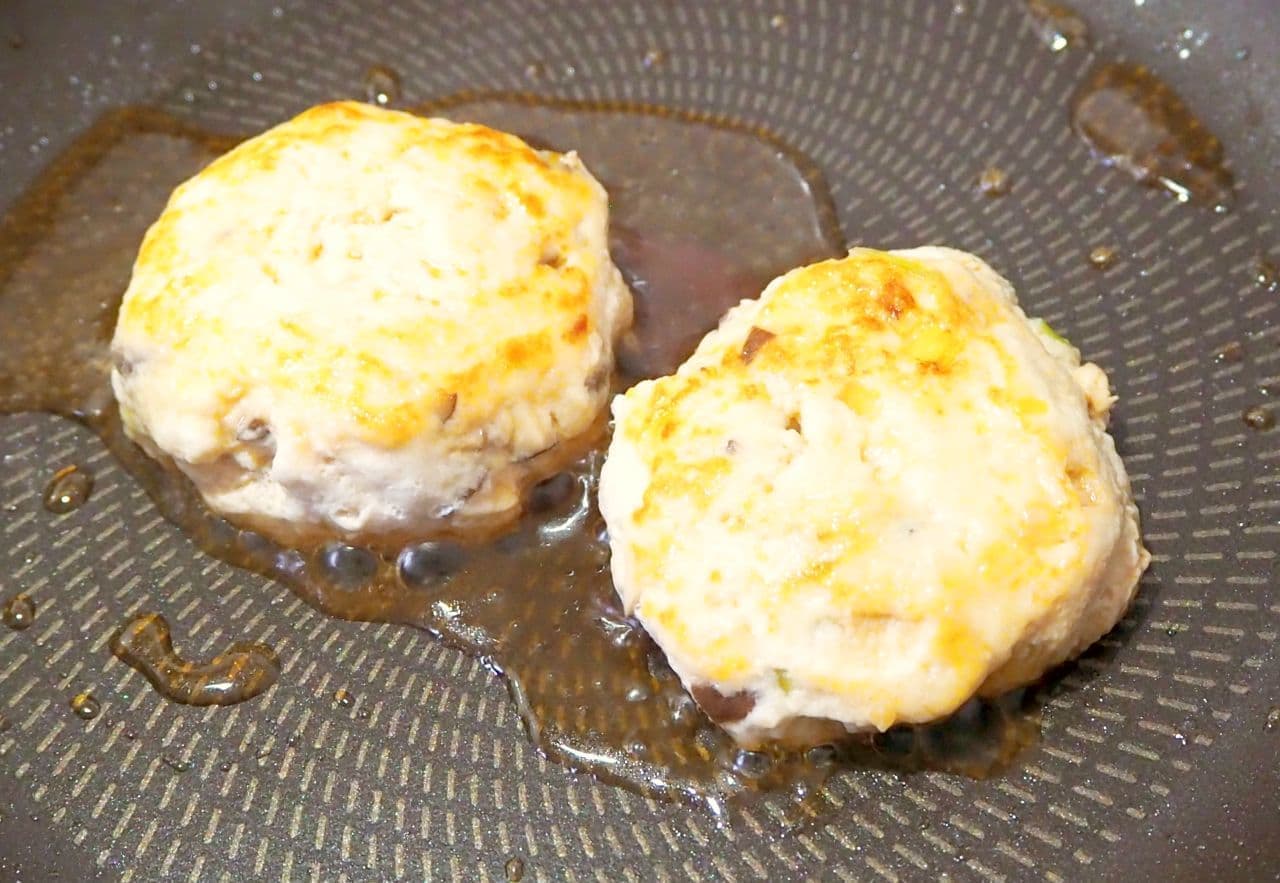 "Chicken meatball with fluffy tofu" recipe